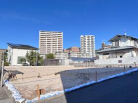 広島県広島市佐伯区皆賀３丁目