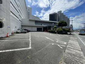 山梨県笛吹市春日居町鎮目