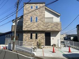 東京都町田市真光寺３丁目