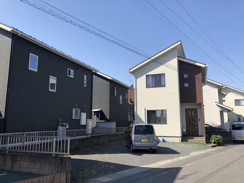 detached 群馬県太田市宝町