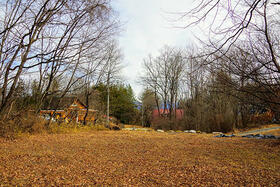 山梨県北杜市白州町横手