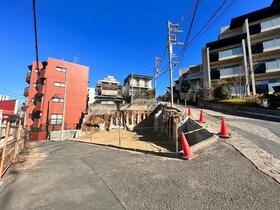 神奈川県横浜市港北区大倉山１丁目