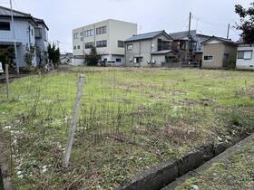 新潟県三条市嘉坪川１丁目
