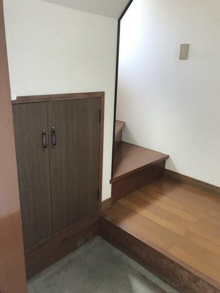 detached 山形県米沢市万世町桑山

地図を見る