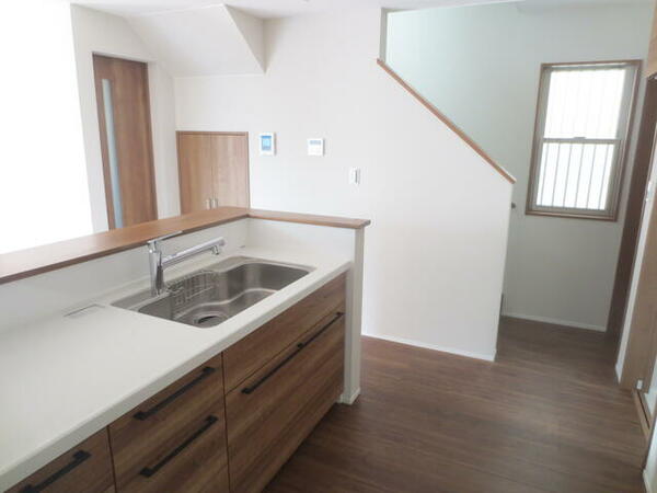 detached 東京都狛江市中和泉１丁目

地図を見る