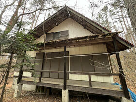 群馬県吾妻郡嬬恋村大字鎌原藤原
