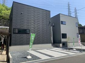 広島県福山市奈良津町１丁目