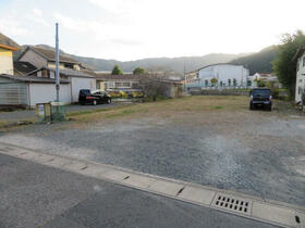 兵庫県丹波市春日町国領