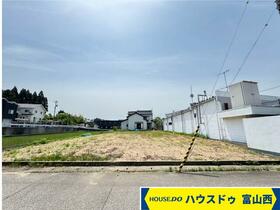 富山県射水市三ケ