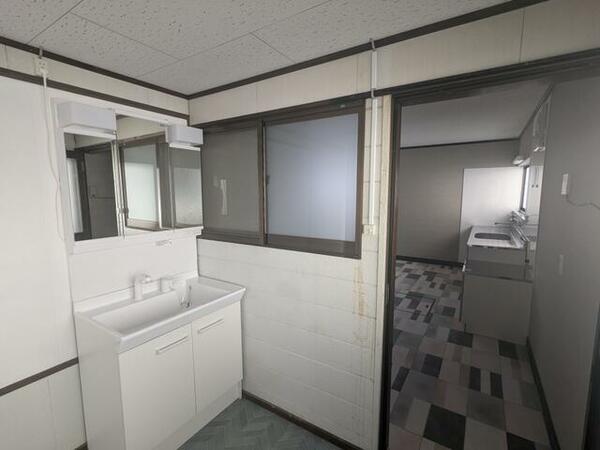 detached 福島県喜多方市字宮西
地図を見る