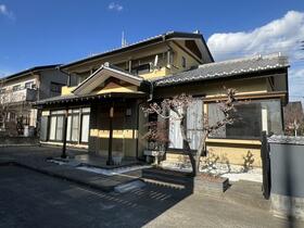 群馬県前橋市青梨子町