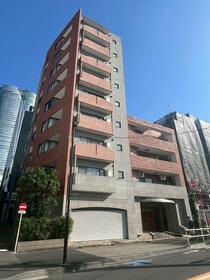 東京都港区西麻布１丁目