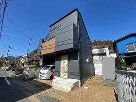 東京都あきる野市小中野