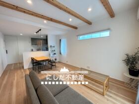 山形県東根市中央３丁目