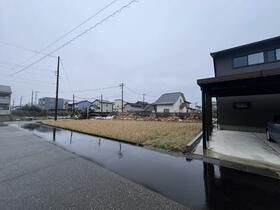 富山県高岡市新寺町