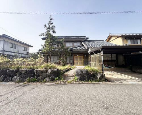 detached 福井県丹生郡越前町金谷