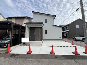 石川県金沢市横山町