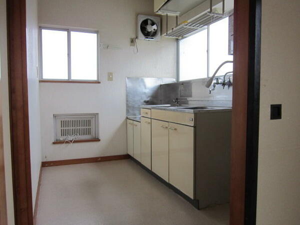 apartment 茨城県北茨城市中郷町上桜井
地図を見る