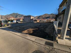 山梨県都留市四日市場