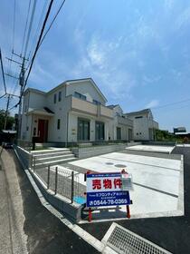 静岡県富士宮市小泉