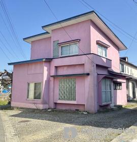 秋田県秋田市泉馬場