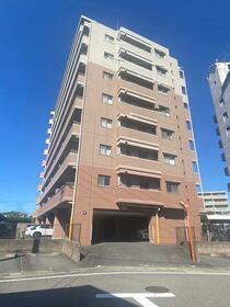 ファミリアーレ山木