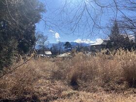 山梨県北杜市大泉町西井出