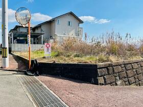 徳島県板野郡板野町大寺字岡山路