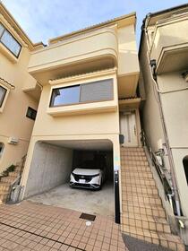 兵庫県西宮市甲子園二番町