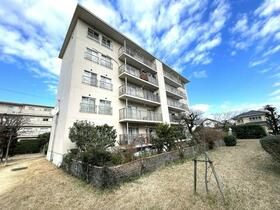 泉ハイツマンション８号棟
