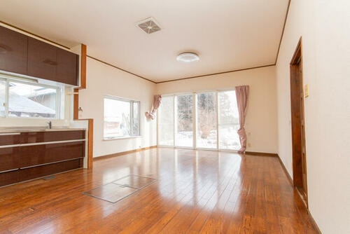 detached 青森県三戸郡田子町大字田子字野々上平