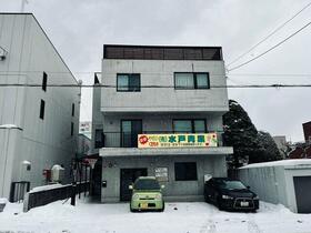 北海道札幌市中央区南十六条西１２丁目