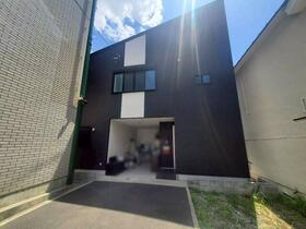 大阪府大阪市住吉区万代東３丁目
