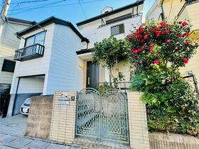 埼玉県草加市苗塚町