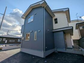 青森県八戸市大字大久保字袖ノ沢