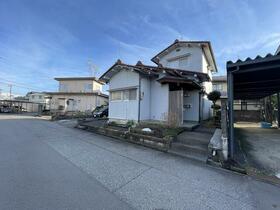 富山県富山市藤の木台３丁目