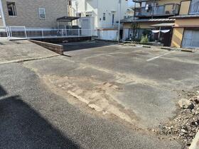 神奈川県小田原市南鴨宮1丁目