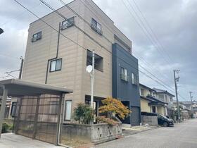 富山県高岡市羽広