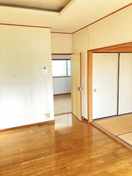 detached 茨城県高萩市大字島名

地図を見る