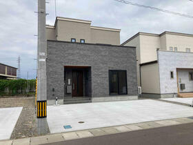 富山県砺波市春日町