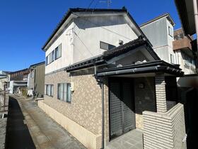富山県魚津市新角川１丁目
