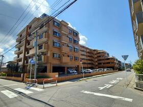 新潟県新潟市中央区女池上山４丁目