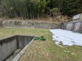 石川県白山市鶴来知守町