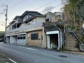 静岡県伊東市鎌田