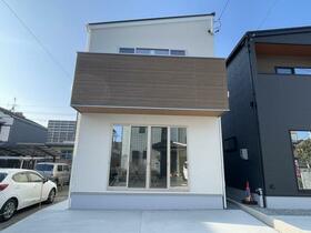 静岡県静岡市駿河区中田１丁目