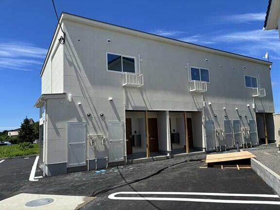 apartment 秋田県にかほ市平沢字宮田
平沢の賃貸情報を見る
物件地図