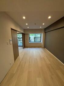 神奈川県川崎市宮前区土橋４丁目