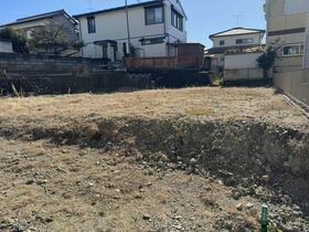 三重県津市城山２丁目