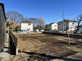 神奈川県愛甲郡愛川町中津