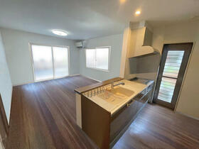 福岡県福岡市南区花畑２丁目